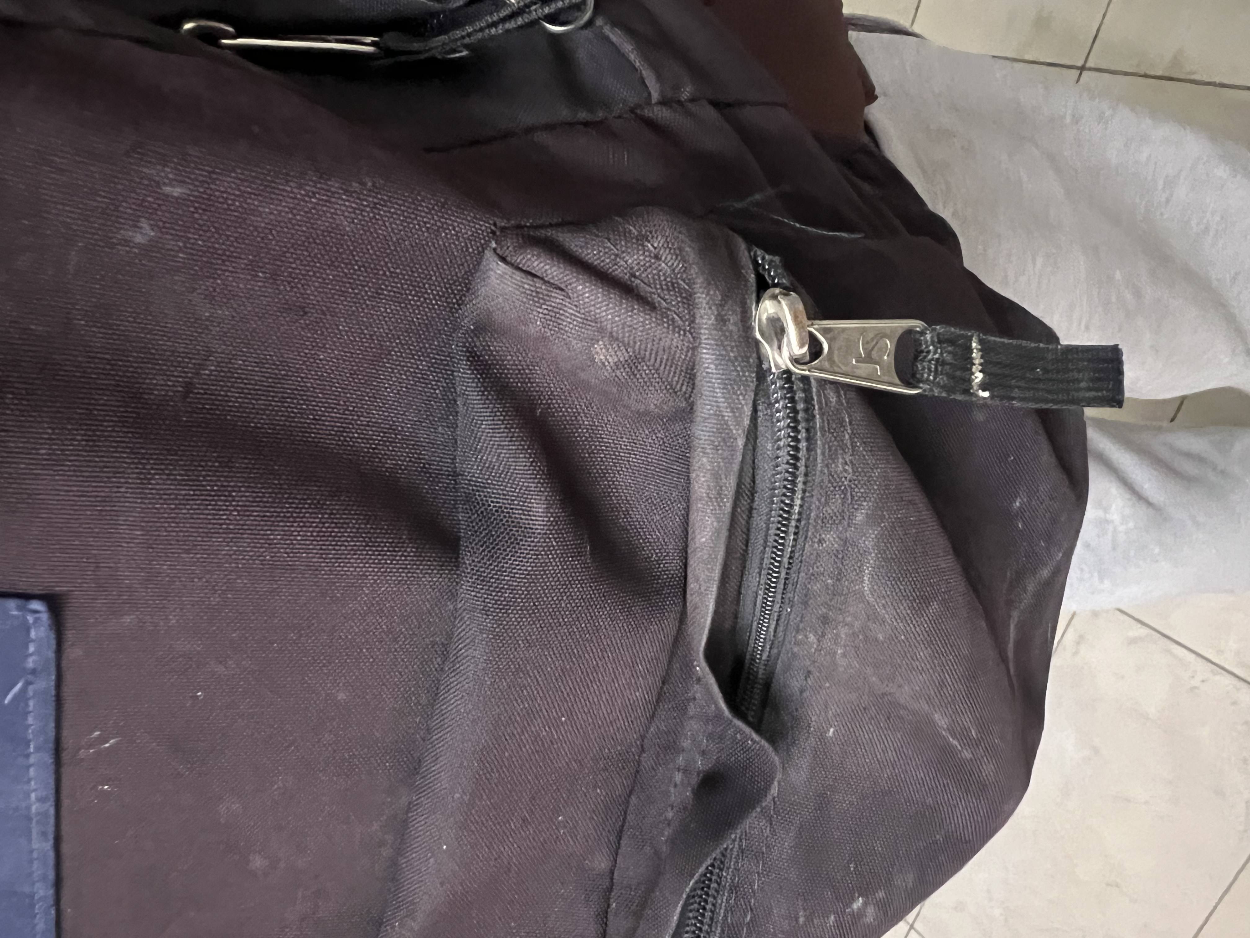 Zipper sound from my backpack